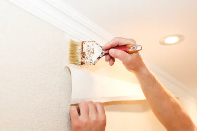 Pose de papier peint à Berbezit — revêtements muraux et toiles de verre